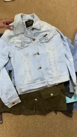 womens vintage 70s denim Jacket